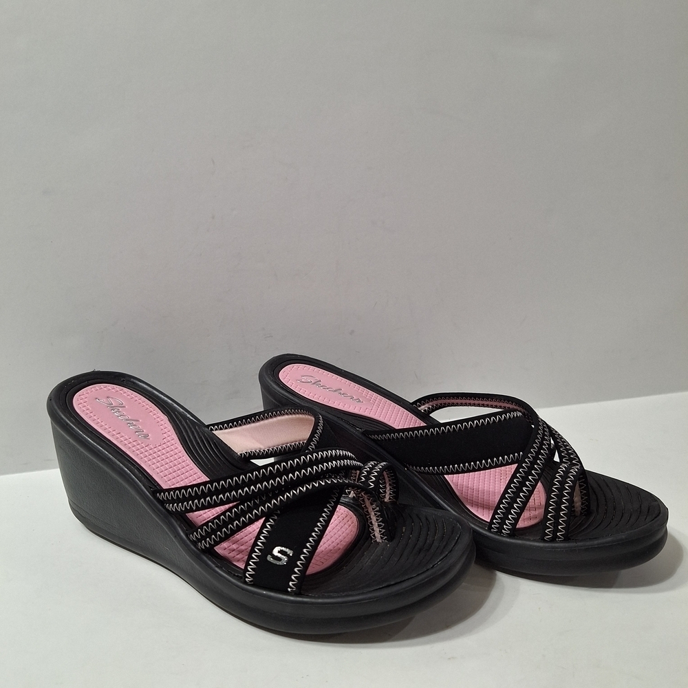 Skechers Casual Black and Pink Wedge Platform Strappy Comfy Slip On Sandal Sz.8 - Picture 5 of 11